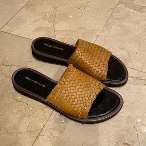Alto Gradimenta Leather Slides